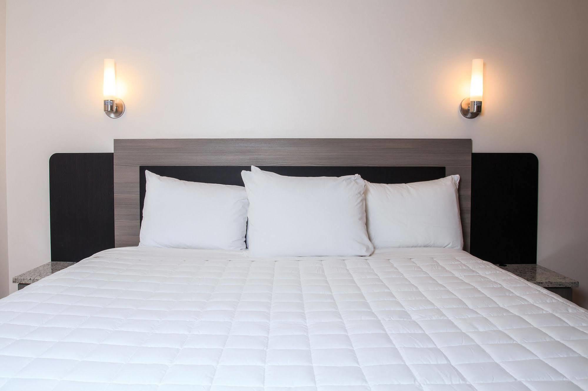 คาริบเบียน รีสอร์ต สวีท Aparthotel ฮอลลีวูด ภายนอก รูปภาพ